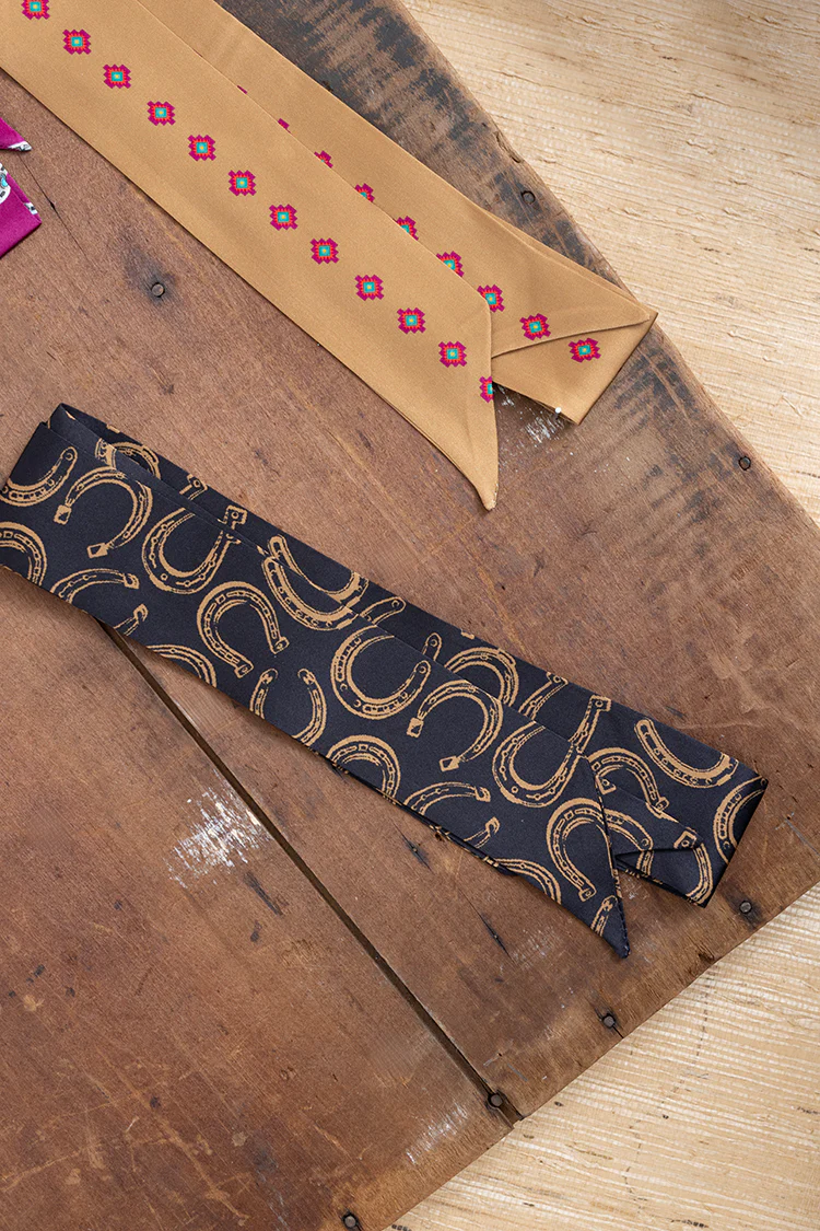 Black Horseshoe Print Twilly Scarf - Image 3