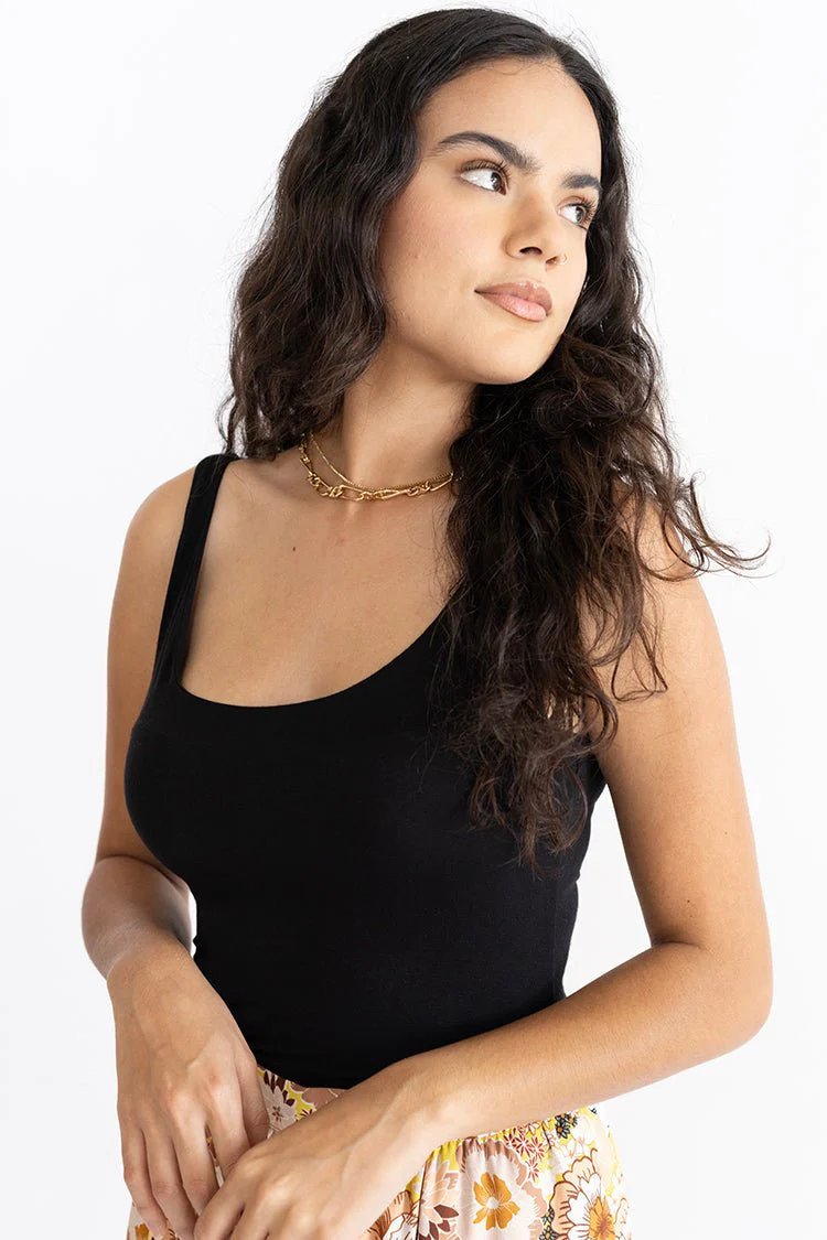 Double Link Gold Necklace - Image 4