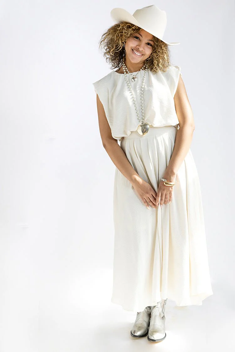 Ivory Balloon Crop Top - Image 3