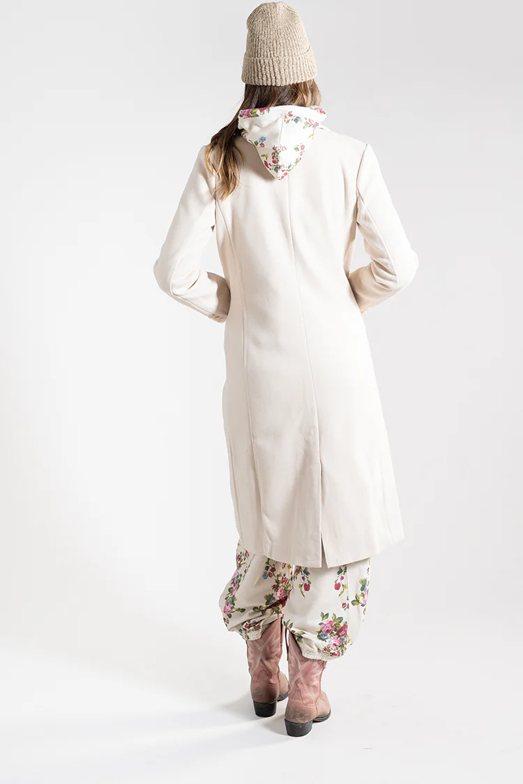 Longline Solid Button Closure Coat - Image 3