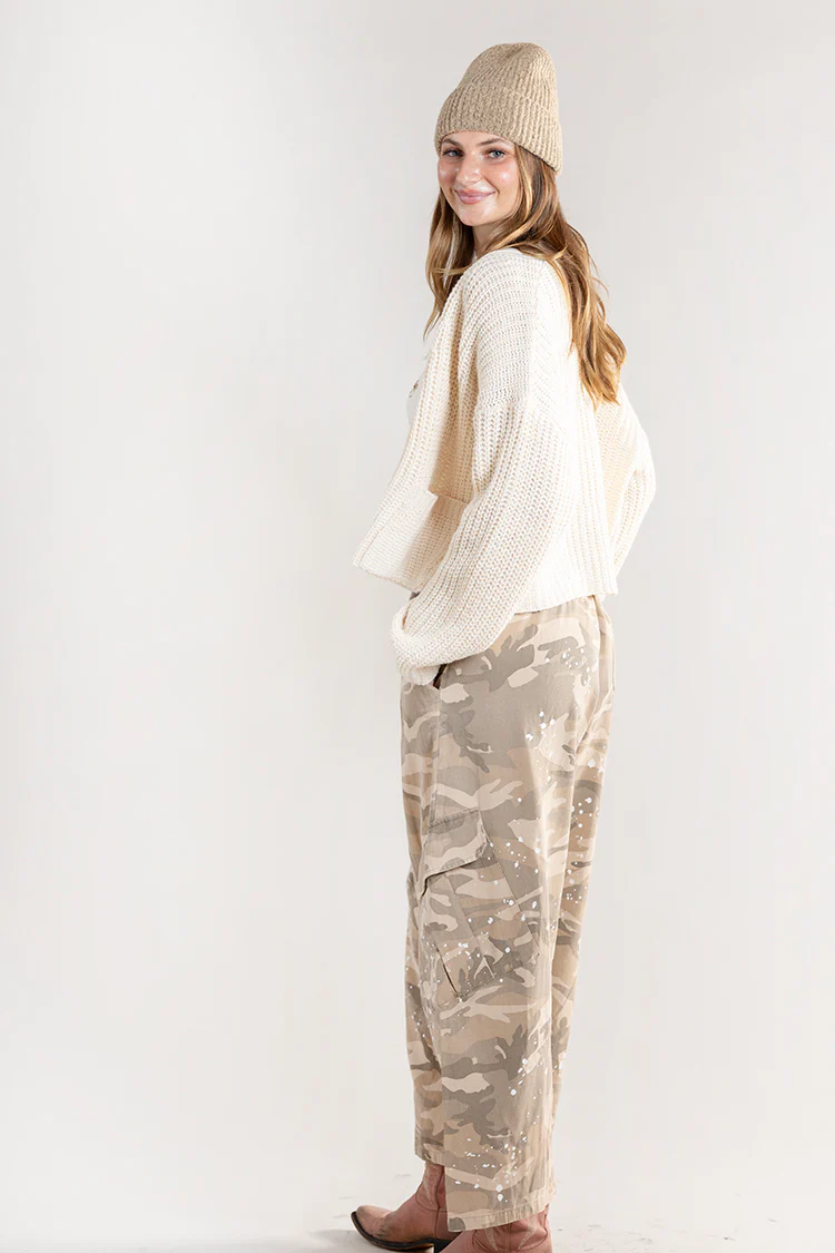 Oversized Ribbed Sweater Cardigan - Cream - Image 6