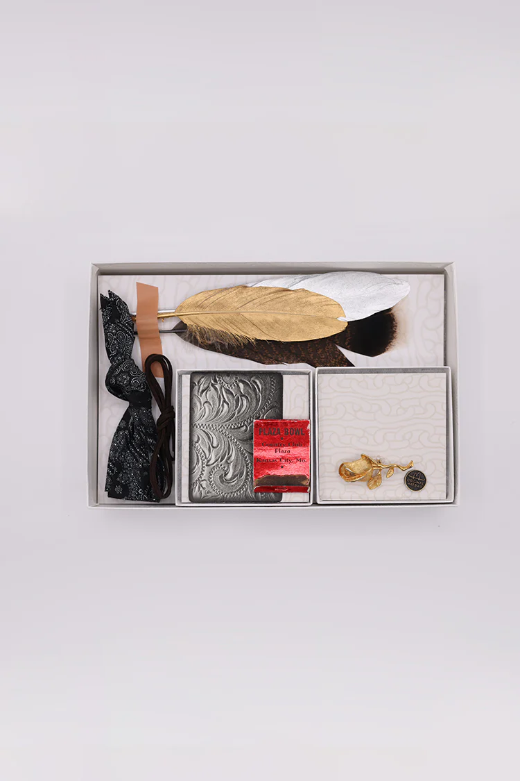 Rocker Hat Styling Kit - Gold Rose Brooch - Image 3