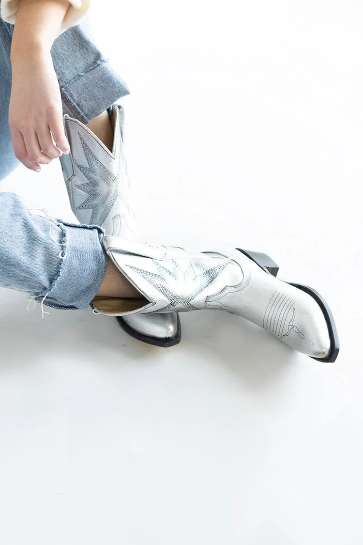 Sun Star Silver Cowgirl Boot - Image 5