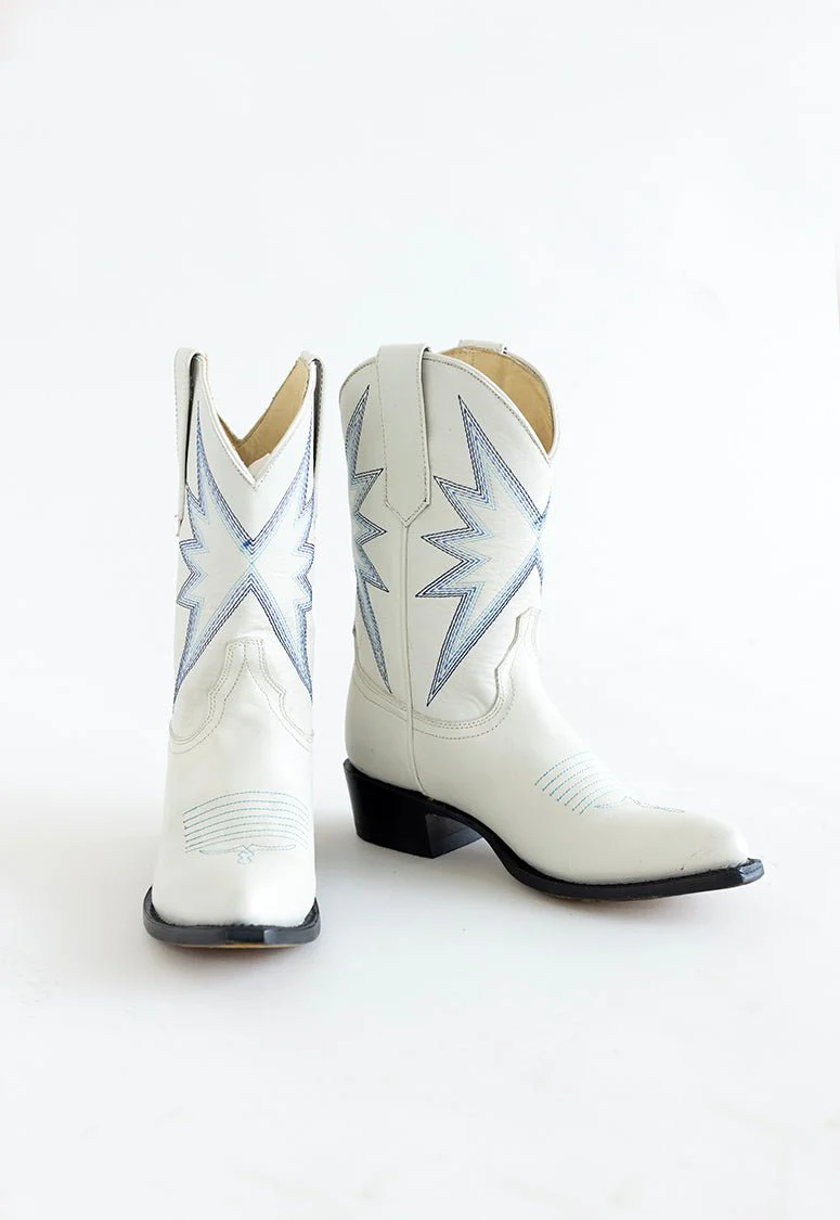 Sun Star White Cowgirl Boot - Image 4