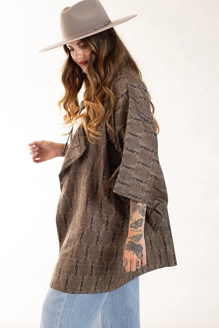 Taupe and Blue Tiny Diamond Printed Kimono - Image 3